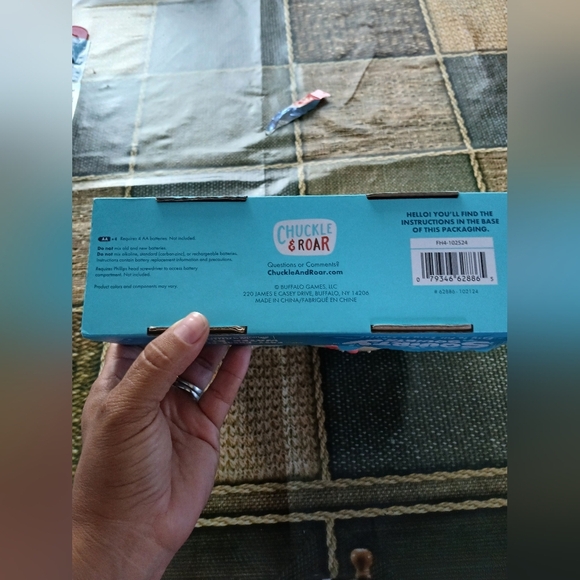 Dog Water Blaster - Cream and Blue - Picture 4 of 4